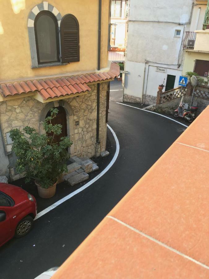 Quirino'S House Διαμέρισμα Ταορμίνα Εξωτερικό φωτογραφία